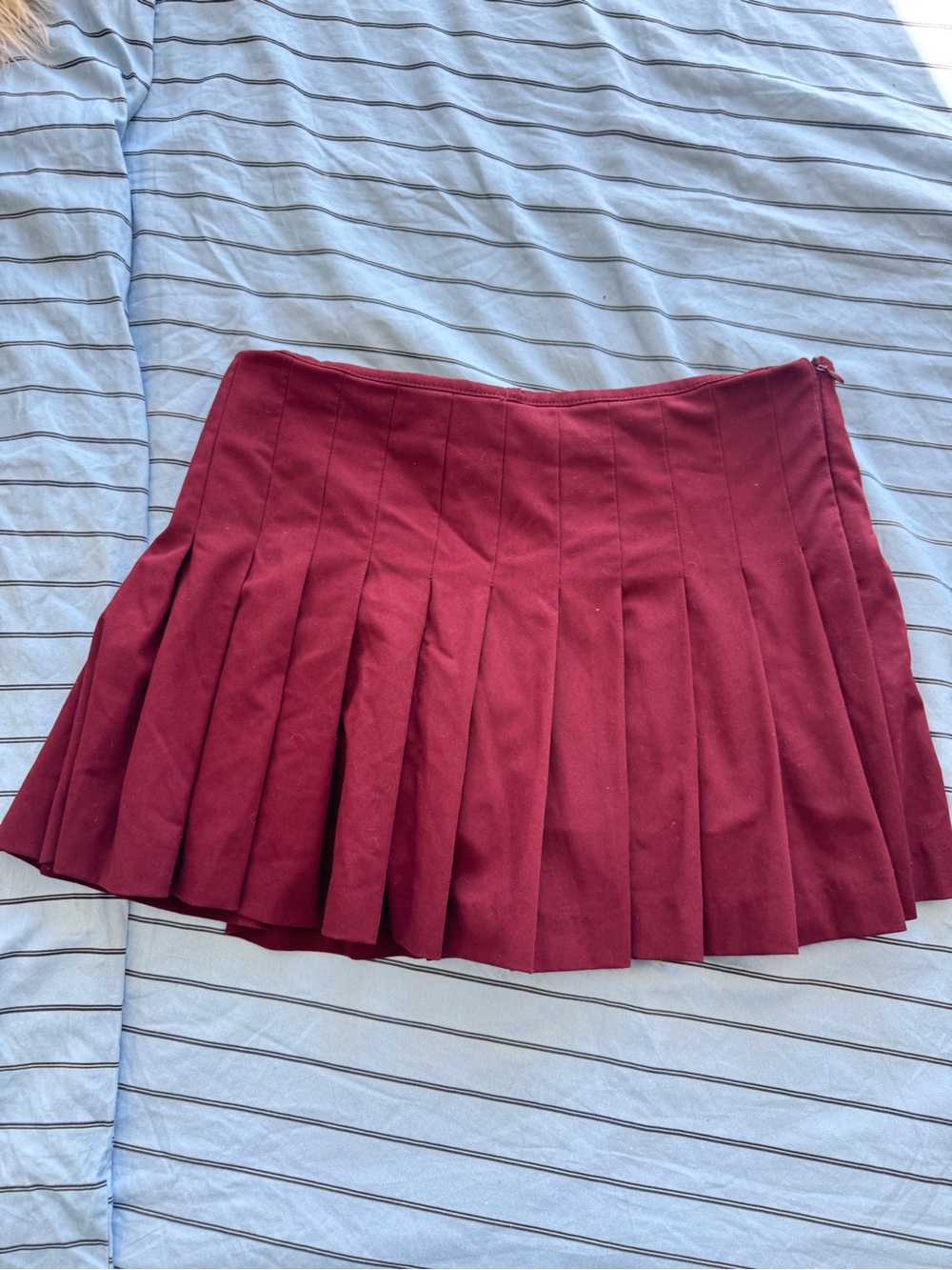 Zara Pleated Mini Skirt in Burgundy Red